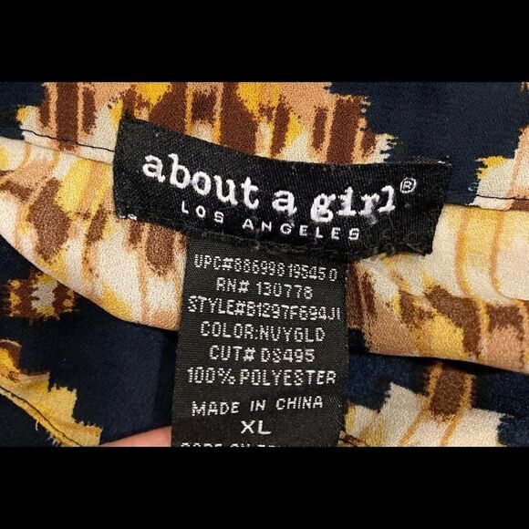 Navy & Gold Abstract Blouse XL - Picture 5 of 6